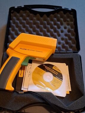 Fluke 572 Infrared Thermometer - Yellow
